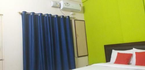 Hotel Pk Suites Inn