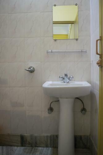 Hotel Sewak Lodge