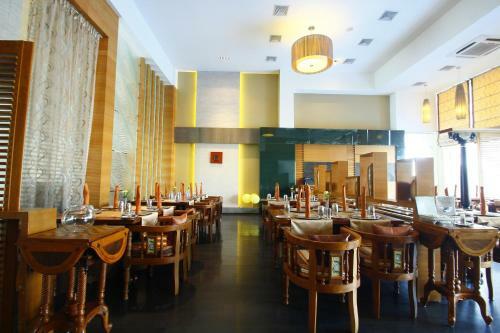 Hotel Grand Estancia Salem