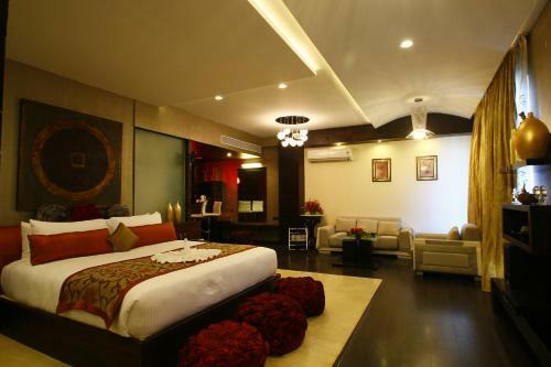 Hotel Grand Estancia Salem