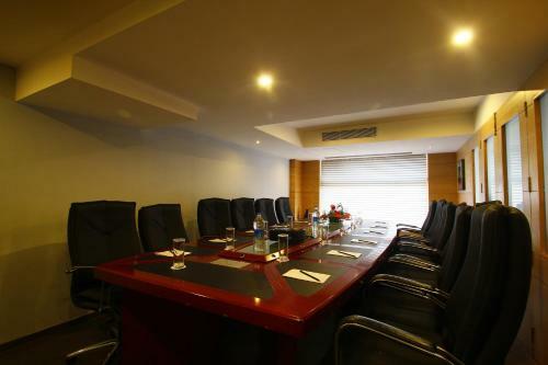 Hotel Grand Estancia Salem