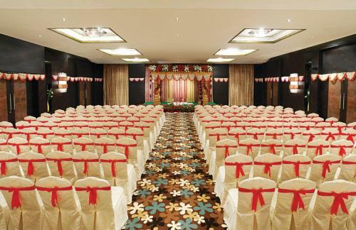 Hotel Grand Estancia Salem