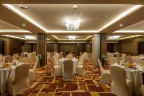Days Hotel Chennai Omr