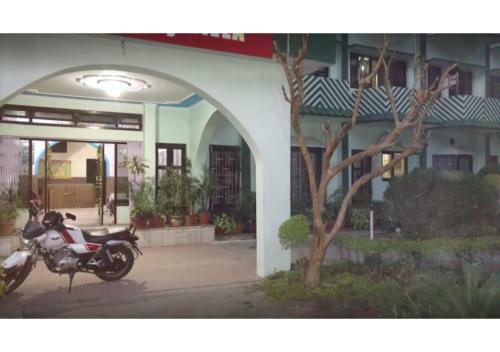 Hotel Sahaj Villa