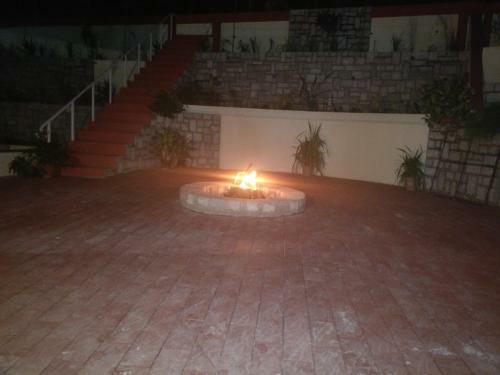 Robin Woods Homestay