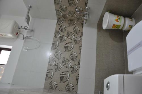 Hotel Deluxe Room Spacious And Stylish