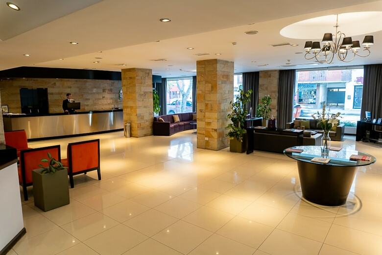 Neuqu�n Tower Hotel