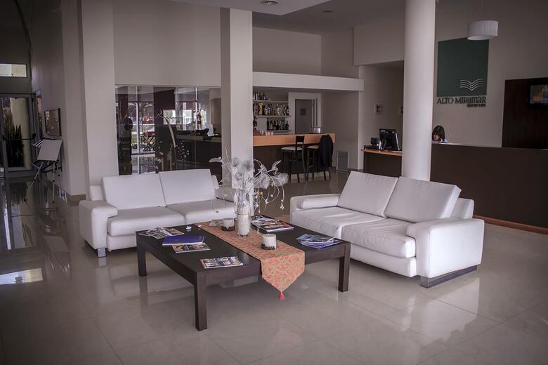 Hotel Alto Miramar Resort & Spa