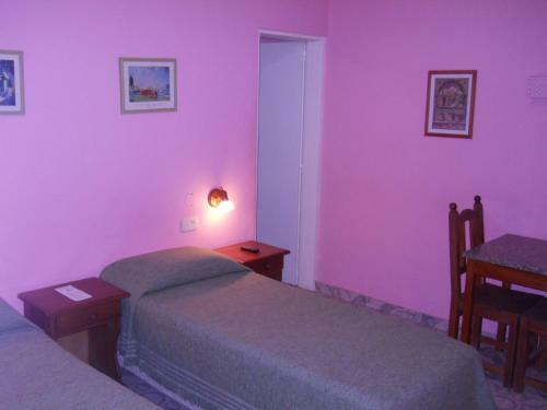 Dennisse Hotel