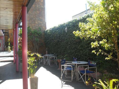 Dennisse Hotel