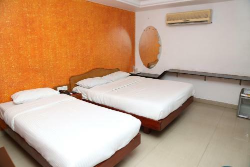 Hotel Sri Srinivasar Residency