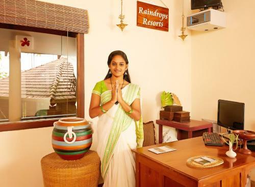 Hotel Raindrops Resorts