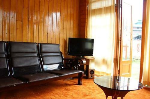 Hotel Asif Heritage And Resorts