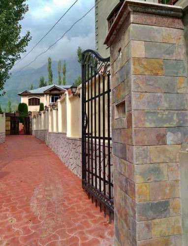 Hotel Asif Heritage And Resorts