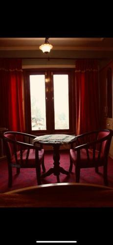 Hotel Asif Heritage And Resorts
