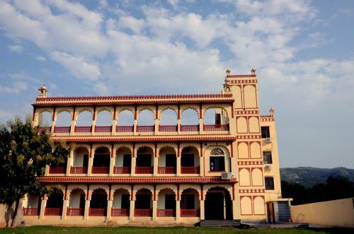 Hotel Moti Mahal - A Heritage Haveli