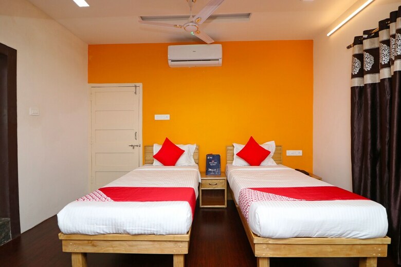 Hotel Oyo 18966 Canal Inn