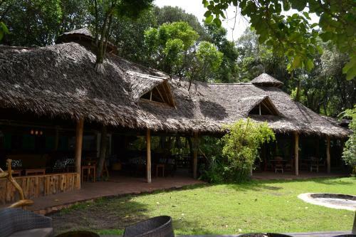 Lodge Mara River Camp