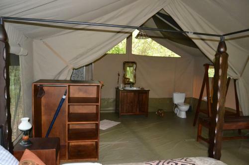 Lodge Mara River Camp