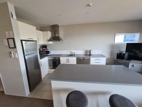 Hotel Te Kaha Beach Resort