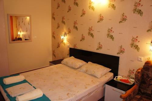 Hostal El Greco Hotel