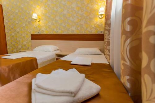 Hostal Guest House Ug-otel