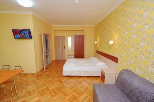 Hostal Guest House Ug-otel