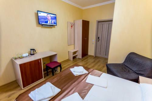 Hostal Guest House Ug-otel
