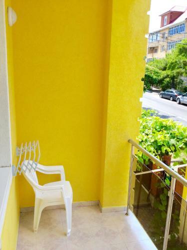 Hostal Guest House Ug-otel