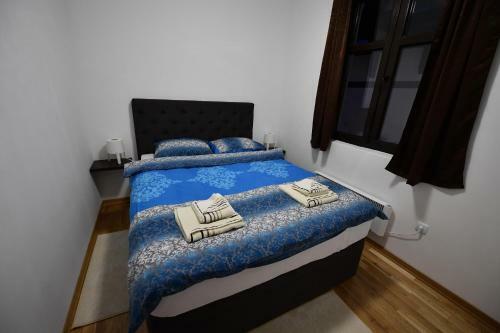 Dvori Apartments 8c