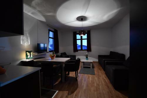 Dvori Apartments 8c