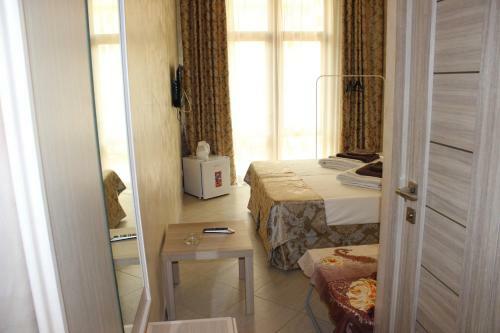 Hostal Slava Guest House