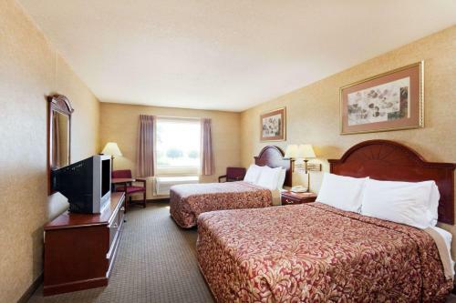 Hotel Days Inn & Suites By Wyndham Wynne