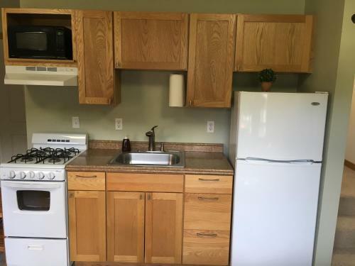 Bear Lake Lodgings B&B