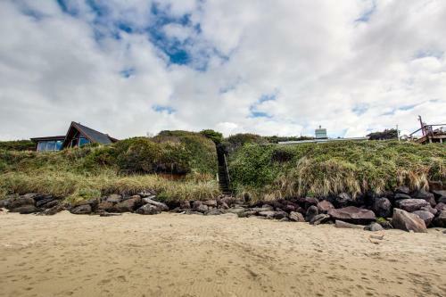Coastal Hideaway