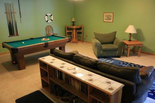Ma Cook Lodge - Sharps Chapel