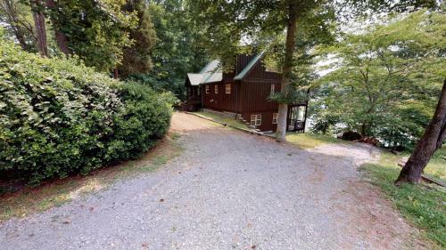 Ma Cook Lodge - Sharps Chapel