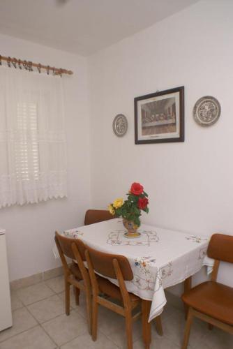 Apartment Zubovici 4125b