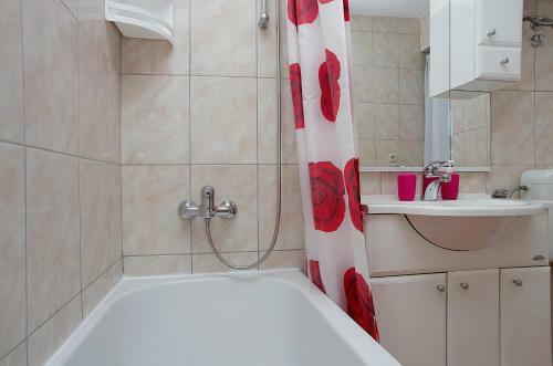 Apartamentos Palace Stafileo