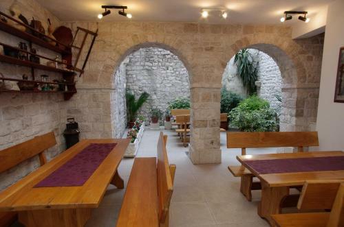 Apartamentos Palace Stafileo