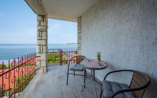Apartment Crveni
