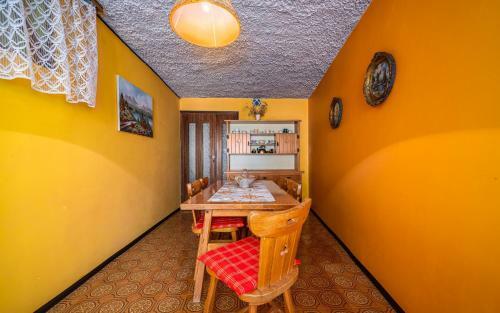 Apartment Crveni