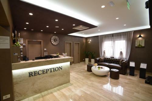 Royal Airport Hotel