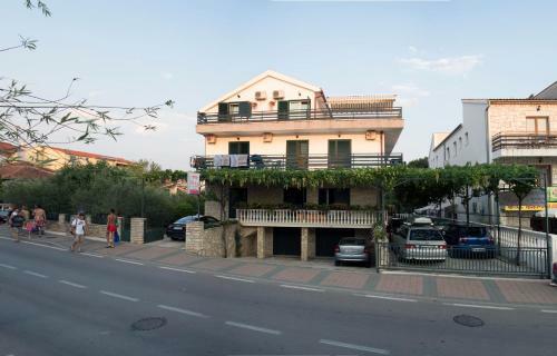 Hostal Apartments Ruza