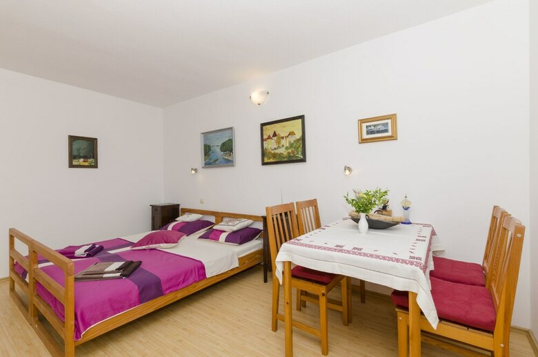 Apartment Maslina