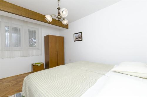 Apartments Karmela
