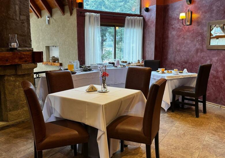 Hotel La Comarca Suites De Monta�a & Spa