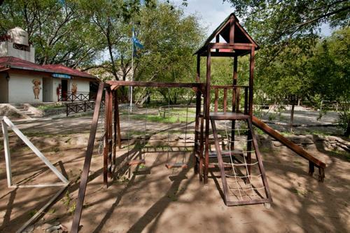 Camping Y Hostal El Ovejero