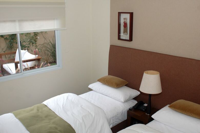 Hotel Tayka Suites