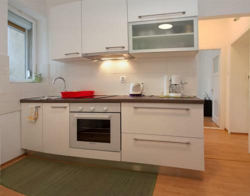 Cro Jet Set Apartments